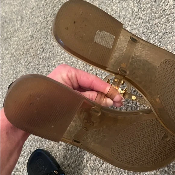 Tory Burch jelly thong sandals. 6 - Picture 9 of 11